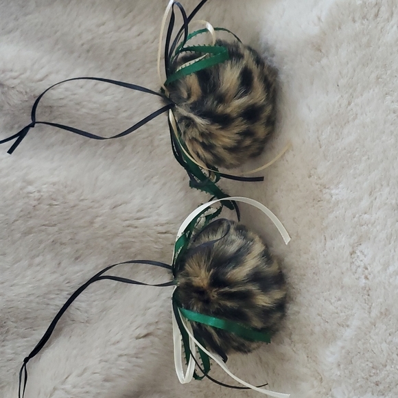New, Faux Fur Ornament, Set of 2, Animal Print - Picture 1 of 3